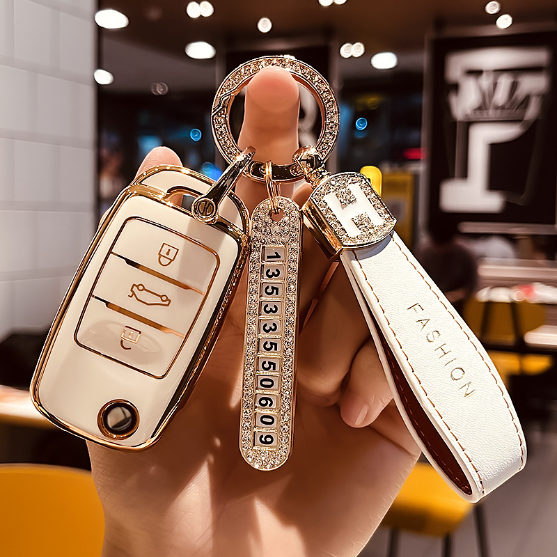 适用长安CS75钥匙套壳3锐