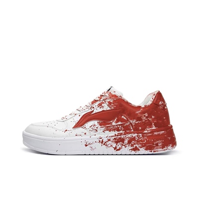 李宁案发现场哥特白色篮球鞋