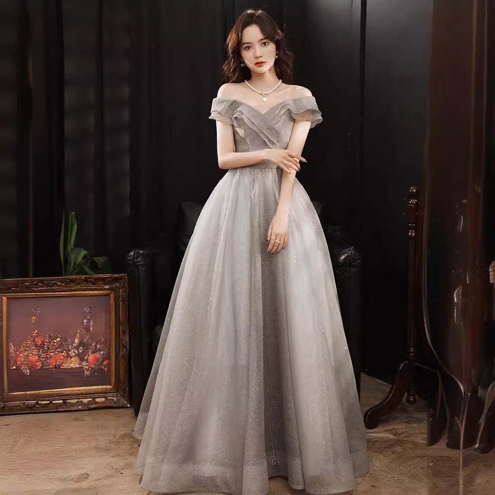星空晚礼服女2025新款轻奢小众法式气质主持人仙气艺考一字肩
