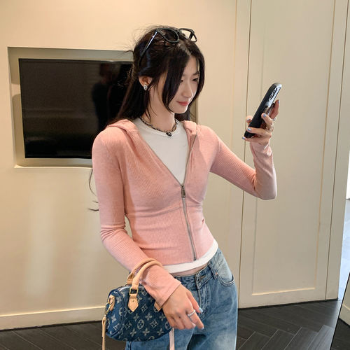 淡人温柔高知穿搭粉色连帽针织开衫外套女秋冬修身显瘦巨好看上衣