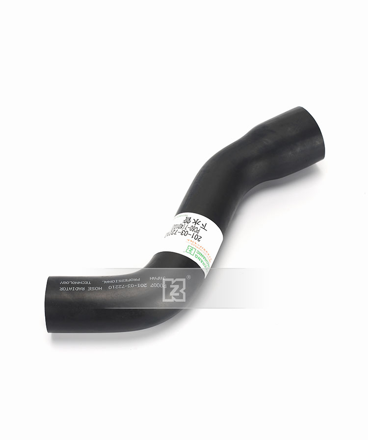 挖掘机小松PC60-7下水管 4D102发动机进水管子 勾机零配件