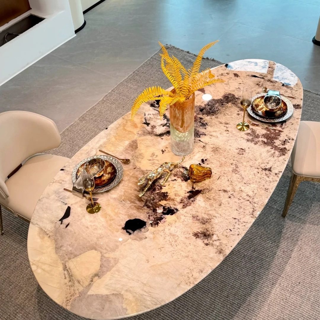 天然潘多拉奢石餐桌意式极简风轻奢餐厅家用别墅椭圆餐桌