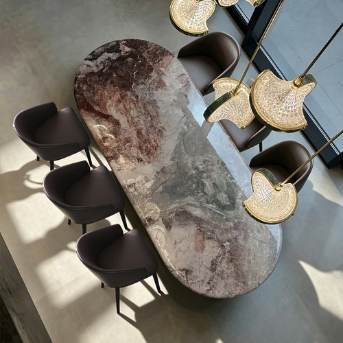 天然四季粉奢石餐桌现代轻奢高端大气设计师款家用天然大理石餐桌