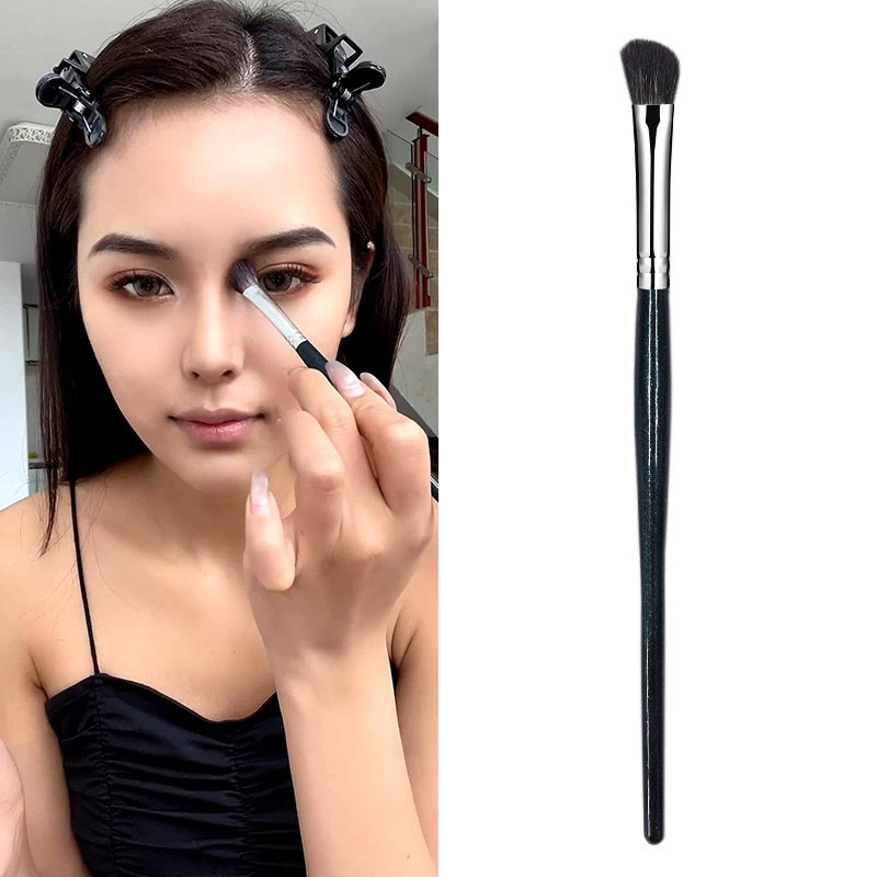 斜角山根鼻影刷鼻侧影刷子鼻翼修容刷修鼻子刷斜头眼影刷动物毛