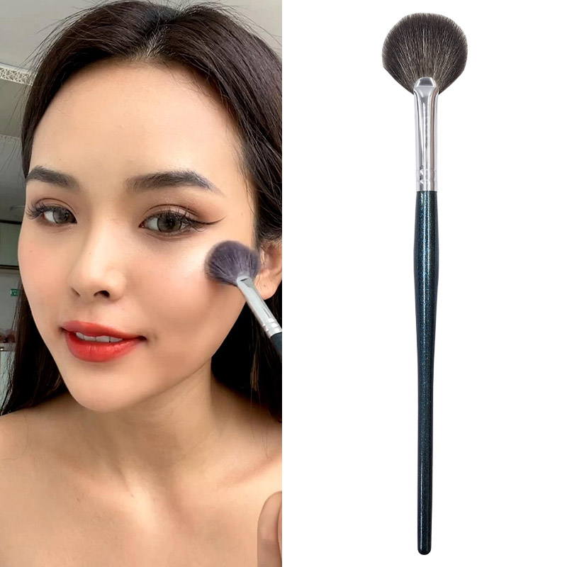 带盖羊毛高光刷扇形刷腮红刷小号