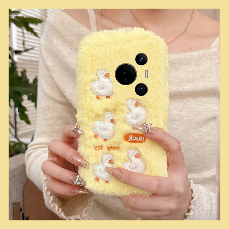 手机壳秋冬毛绒可爱卡通毛茸茸刺绣小鸭子