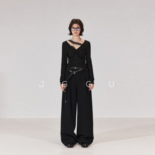 晶咕黑标JGGU 纯欲天菜柔软高弹针织面料V领蕾丝抽褶合身弹力T恤