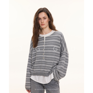 晶咕黑标JGGU【条纹织韵】羊毛混纺亨利领条纹针织上衣