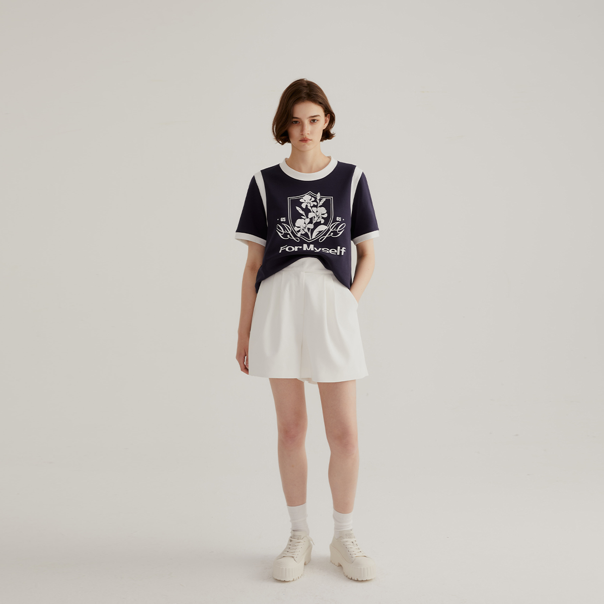 黑标常晶咕美式撞色印花短袖T恤