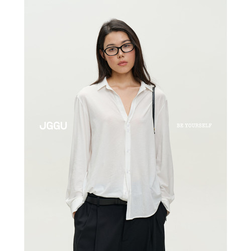 晶咕黑标JGGU 8月30号20点上新【衬衫T】翻领气质衬衫领针织上衣
