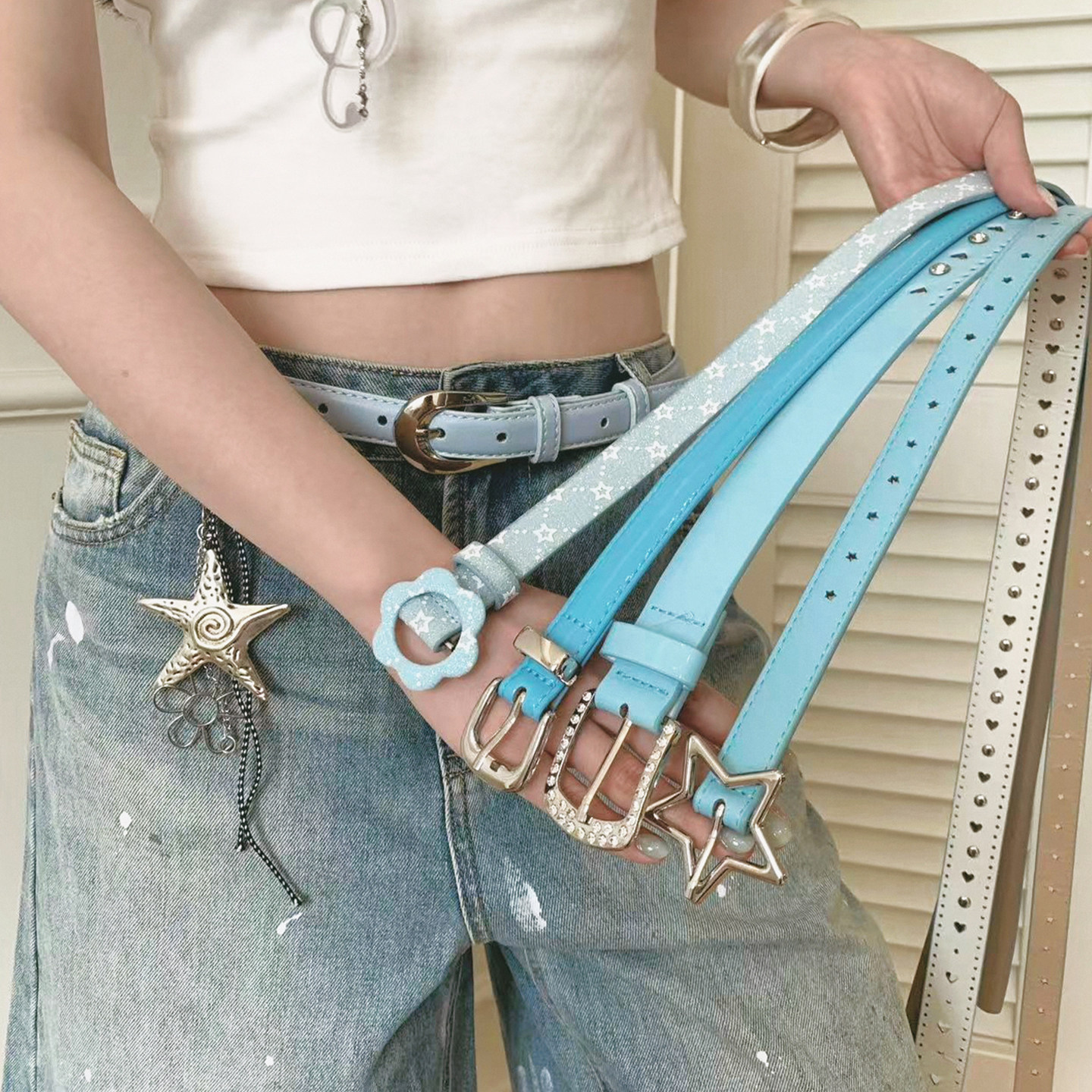 小众蓝色甜酷星星细窄腰带女款y2k镶钻辣妹配牛仔裤时尚皮带装饰