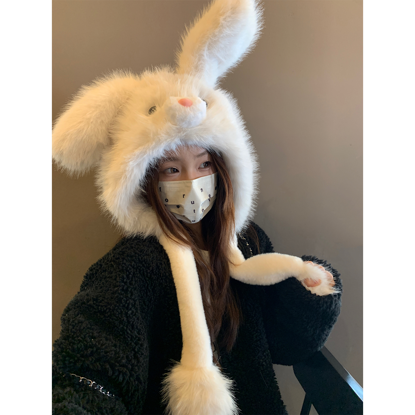 秋冬新款可爱小兔子毛绒帽