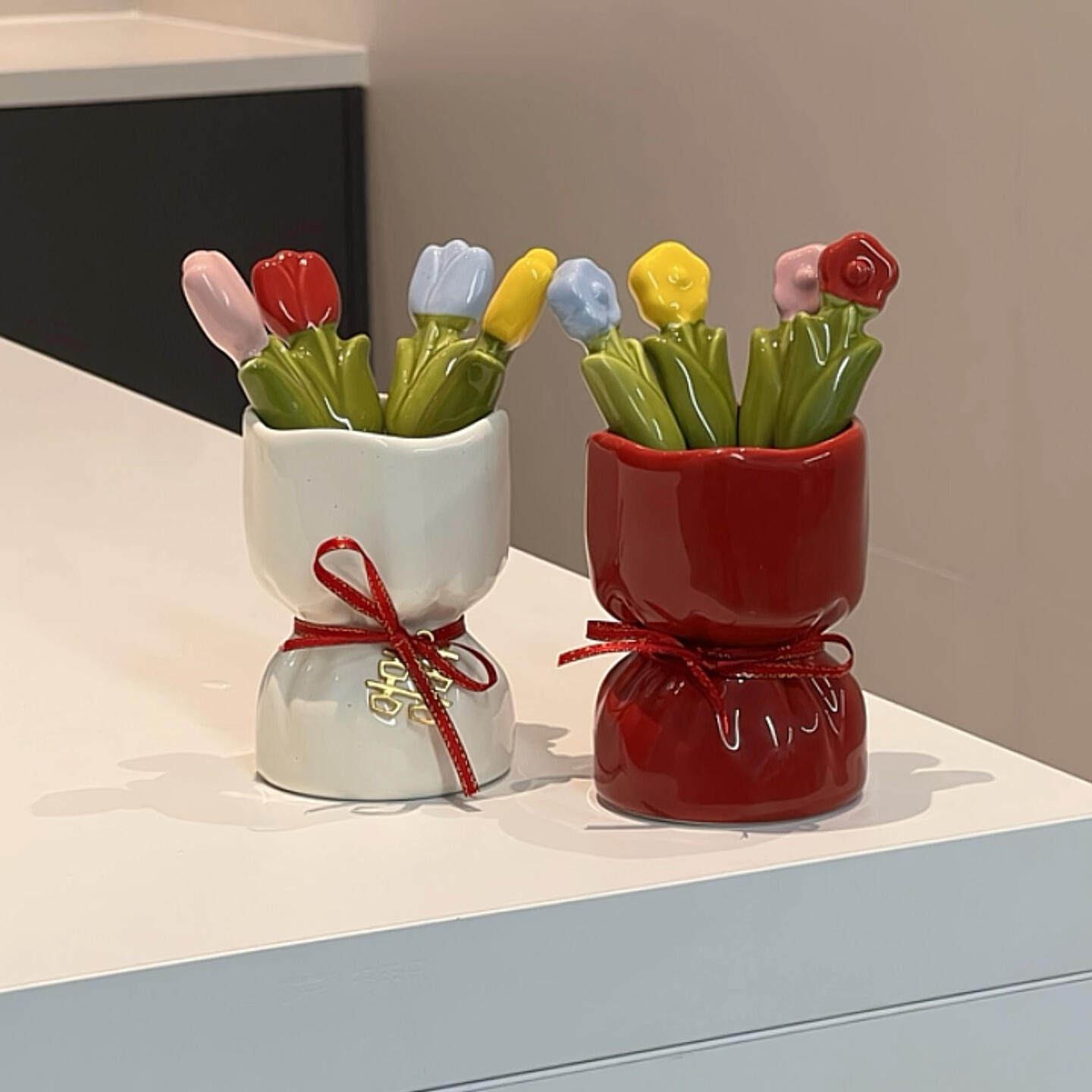 【新家的100个快递】花束花瓶郁金香水果叉甜品叉新房子乔迁礼物