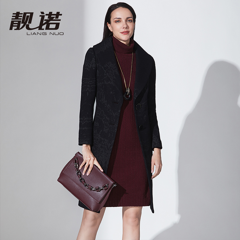 黑色休闲外套毛呢大衣