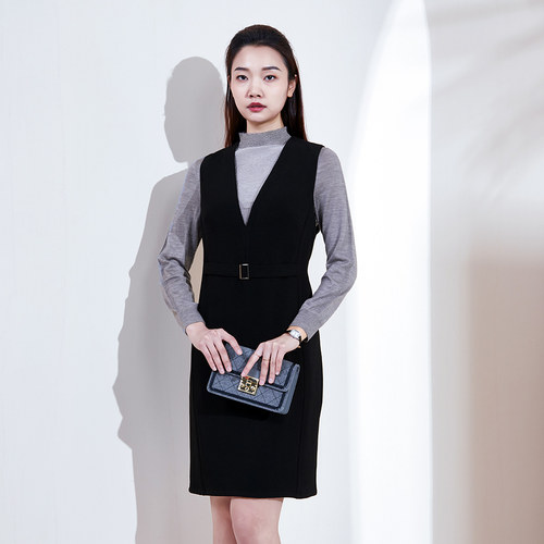 靓诺黑色背心立领修饰脸型百搭