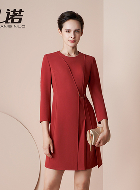 靓诺红色金属链醋酸连衣裙贴肤婚庆显白复古时尚设计感LL21389A