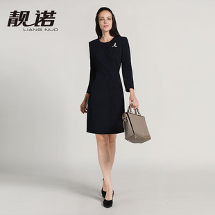 靓诺秋冬女士藏蓝色蕾丝打底新年修身 气质拼接高级连衣裙LL18342A