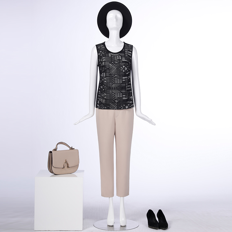 时尚拼接，波点印花靓诺