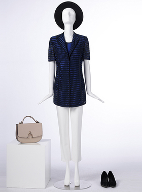 靓诺蓝色蕾丝包边风衣LF17209A