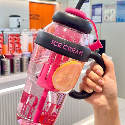 巨无霸吸管杯女生2024高颜值