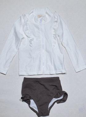日本原单SOPH****啡色短裤白色长袖款海滩泳池分体泳衣女童中小童