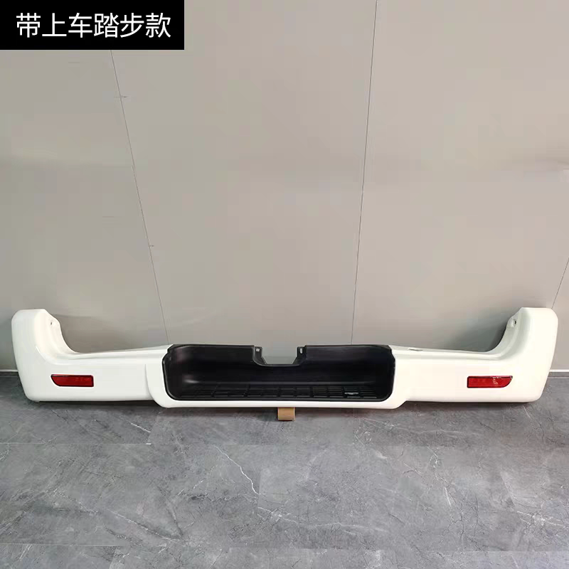 厦门金龙金旅海狮后护杠后保险杠保险杠