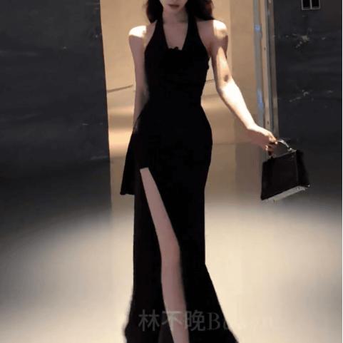 GirlsAt18黑色高级V领连