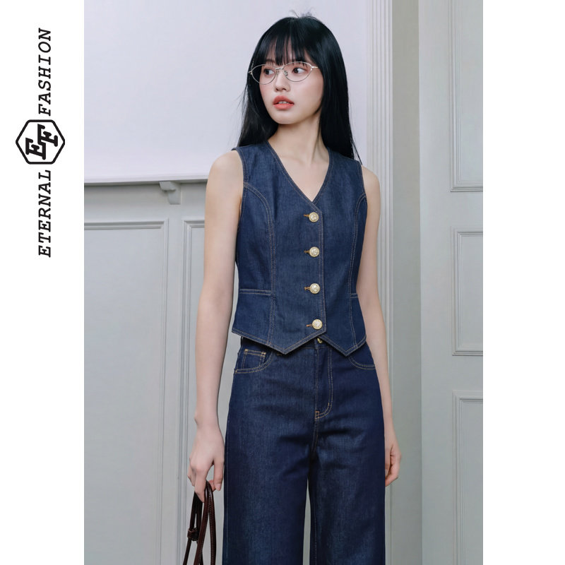 EF【商场同款】复古风无袖V领单排扣设计2026夏季新款牛仔马甲女