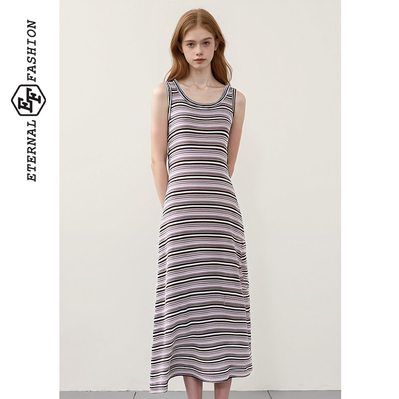 新款通勤百搭简约连衣裙