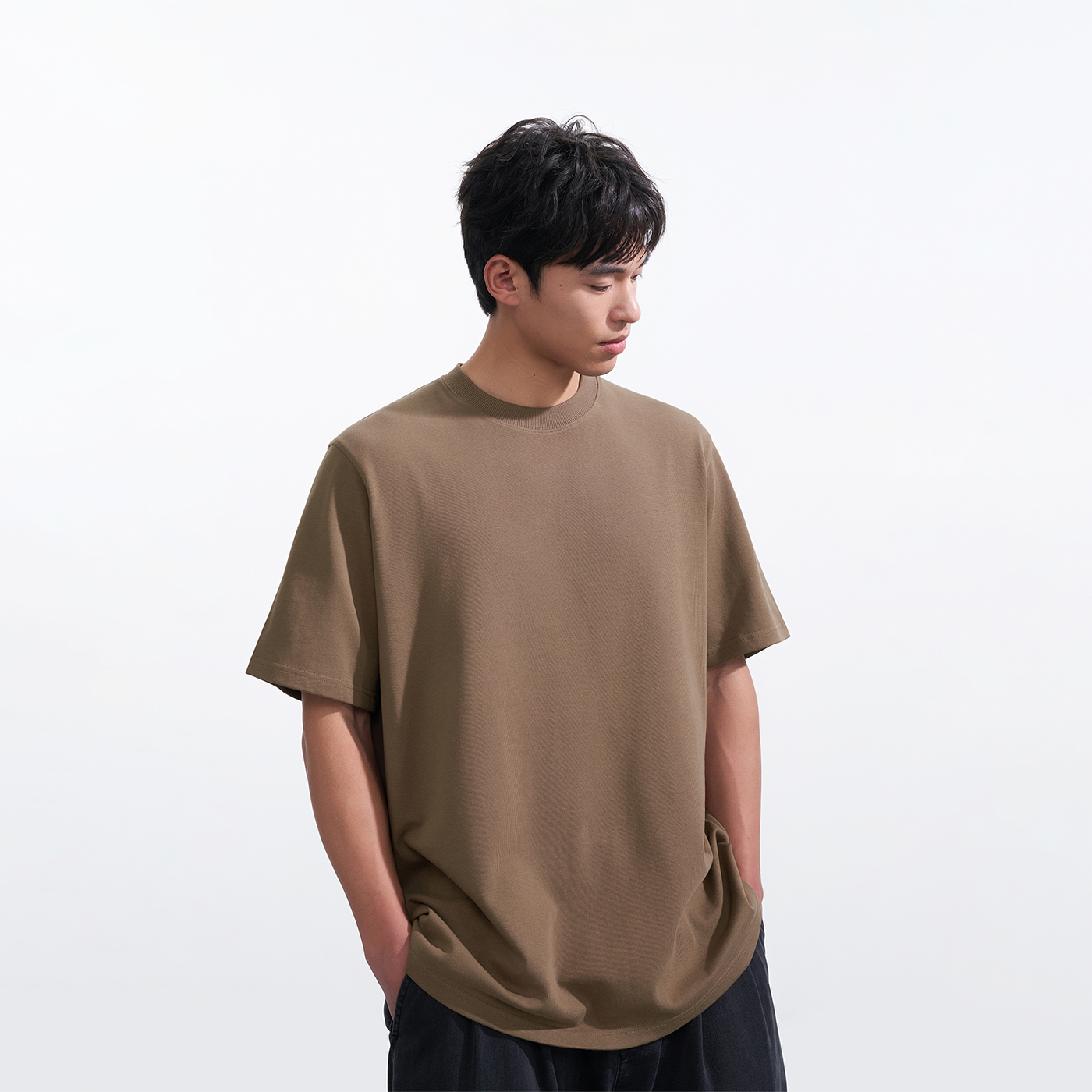 偶得重磅320G多色T恤挺括有型