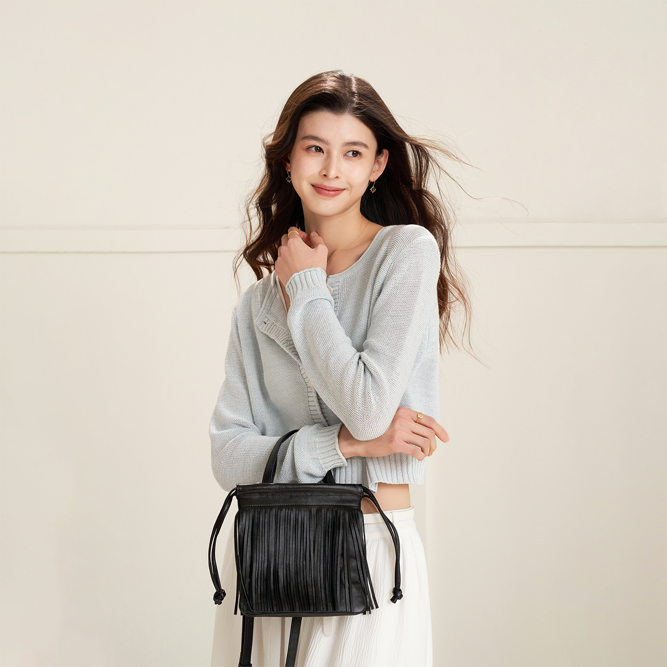 Nappa头层水蜡牛皮流苏小托特包