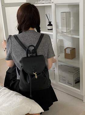 学院风背包女春季新款韩国黑色双肩包学生大容量通勤包包
