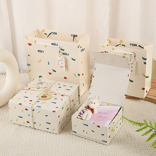 礼物盒生日礼盒空盒子高级翻盖礼品包装盒女生礼品盒新款伴手礼盒