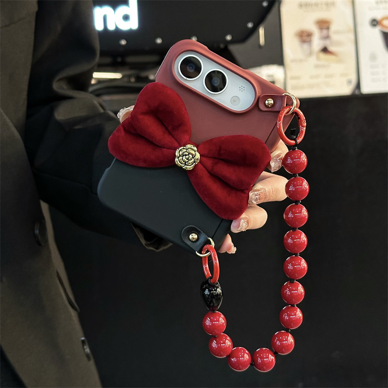 悦皇秋冬毛绒酒红蝴蝶结适用于iPhone Duo折叠屏手机壳撞色渐变黑红苹果Duo铰链全包双中轴磁吸边斜挎绳手提