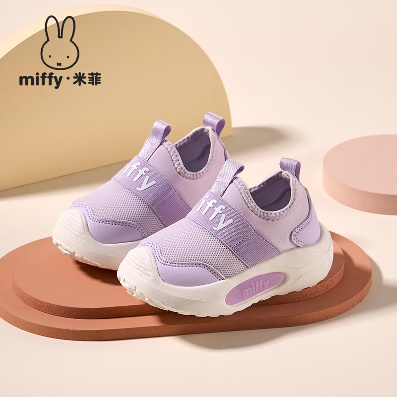 米菲透气女童一脚蹬宝宝灯鞋