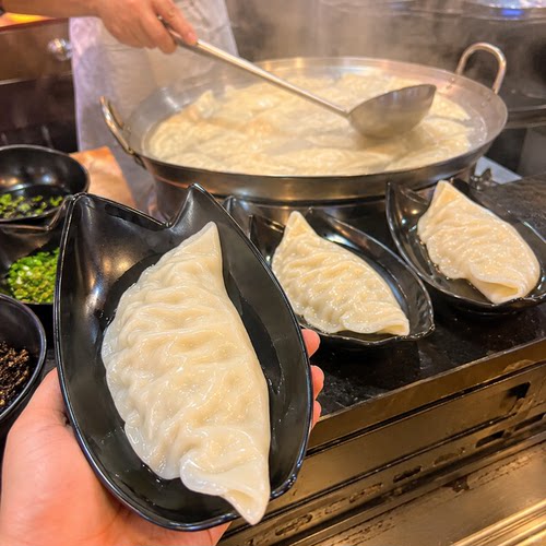 商超同款鲅鱼大号速冻水饺