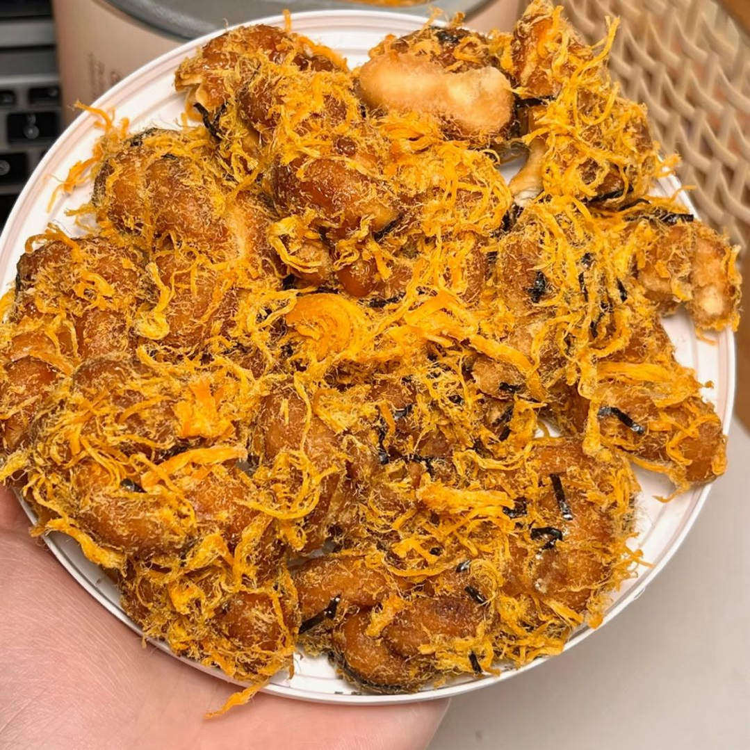 肉松麻花海苔香辣咸味罐装办公室解馋网红零食健康休闲中式糕点