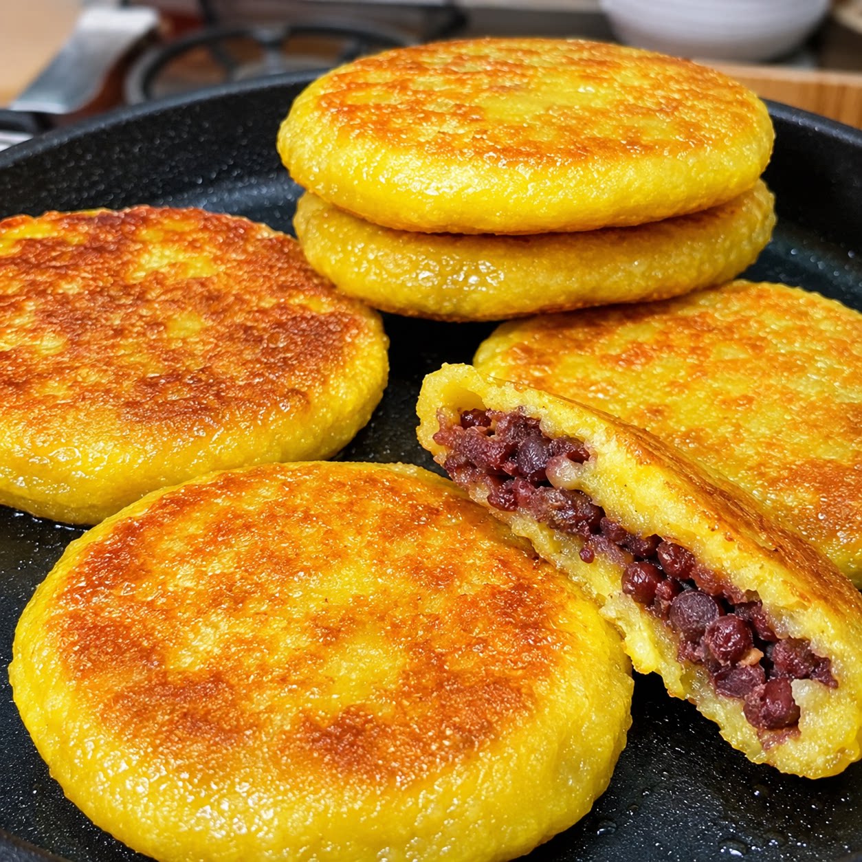 【餐饮同款】大黄米红豆饼懒人速食豆沙包配料干净饱腹香甜健康