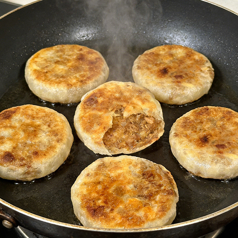 【年夜饭】牛肉早餐速食半成品馅饼家用速冻面点加热即食皮薄馅大,粮油调味/速食/干货/烘焙,馅饼/烧饼/锅盔,淘宝优惠券,粉丝福利购,淘宝优惠卷