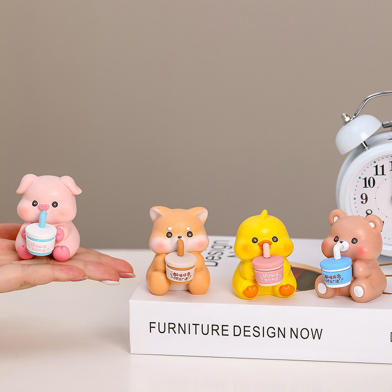 解压桌面摆件治愈系快乐小猪办公室好物电脑工位装饰品礼品小物件