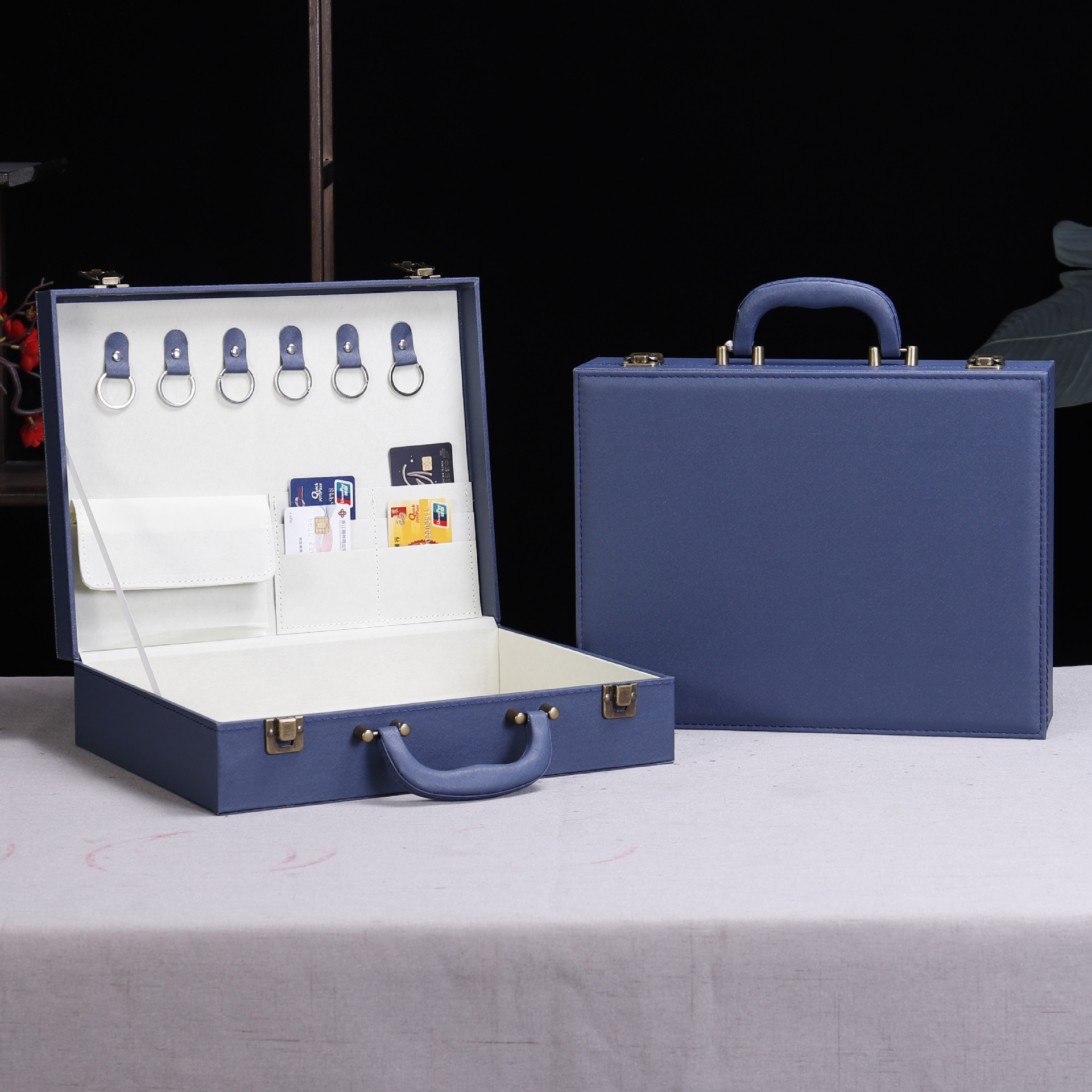 高档现货交房盒房地产钥匙箱保单工具箱PU手提箱厂家直销可印