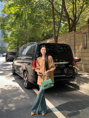 黄亮Elovey短款羊毛双面呢外套