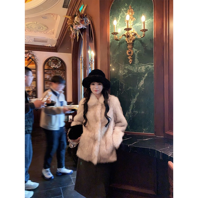 黄亮Elovey 环保高级感皮草外套女冬季气质显瘦宽松藏肉毛毛外套