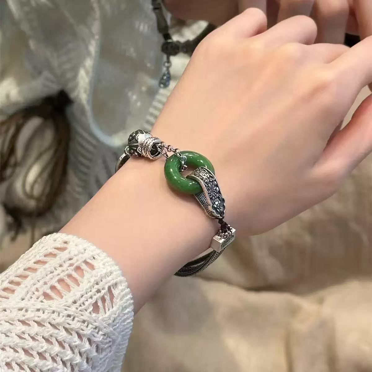 925银鱼纹碧玉平安扣手链新中式国风女老型珠小众百搭可调节手环