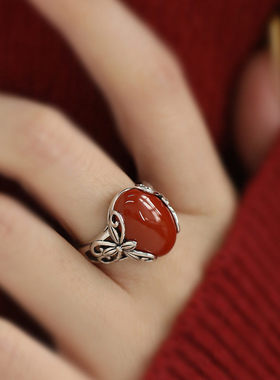 复古925银蝴蝶花边南红蛋面戒指