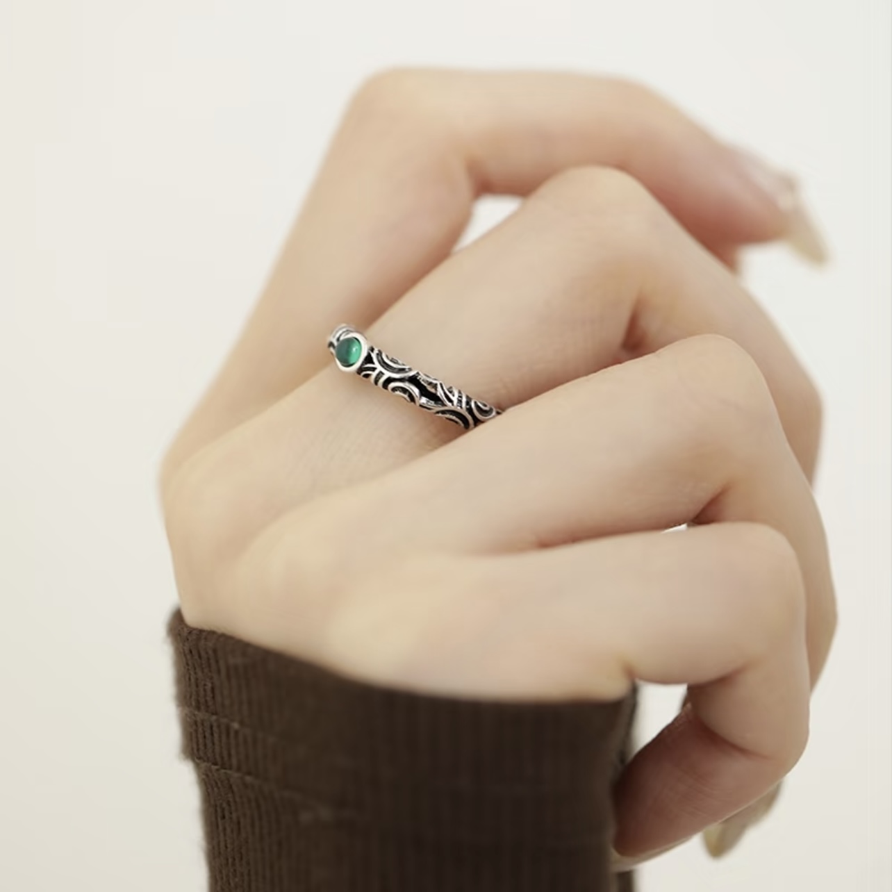 925银新中式唐草纹绿玛瑙戒指女
