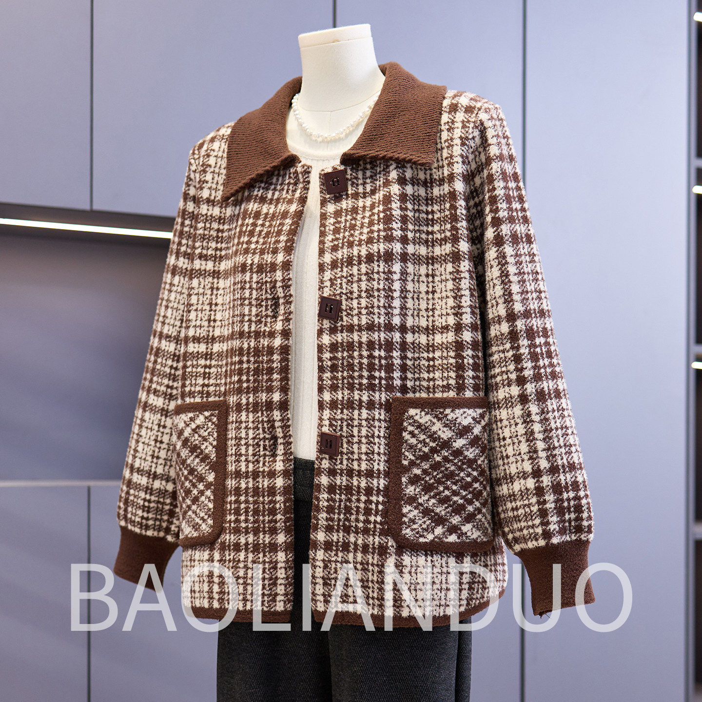 洋气妈妈春装格子针织外套中年女装新款翻领上衣服中老年毛呢开衫