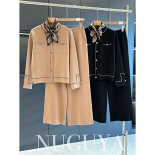 时尚休闲冰丝套装女妈妈春秋新款大码气质小香风中老年针织两件套