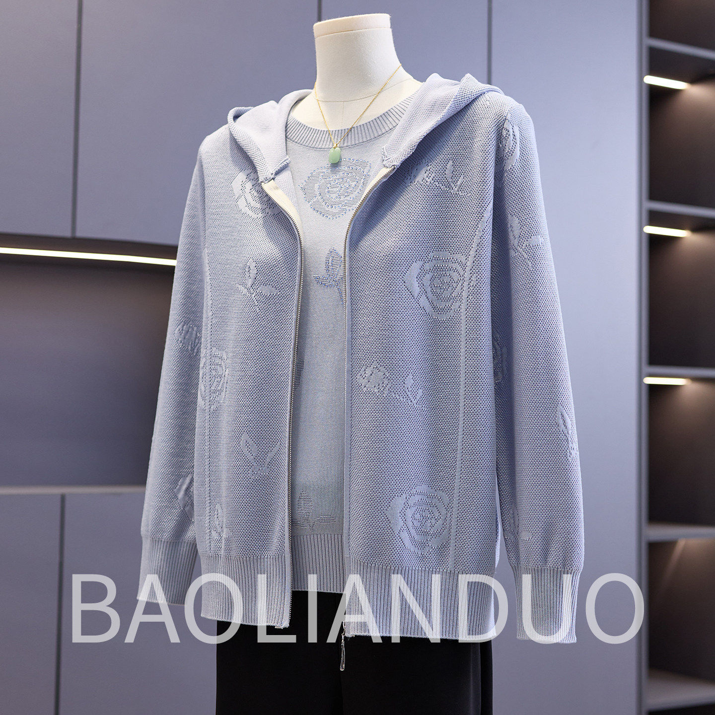 洋派妈妈春装连帽拉链开衫中年女装新款上衣中老年春秋针织两件套