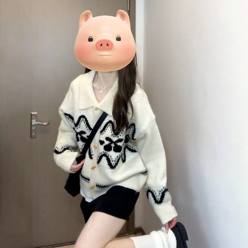 小香慵懒风白色毛衣外套女初秋冬季2024新款爆款别致绝美针织开衫